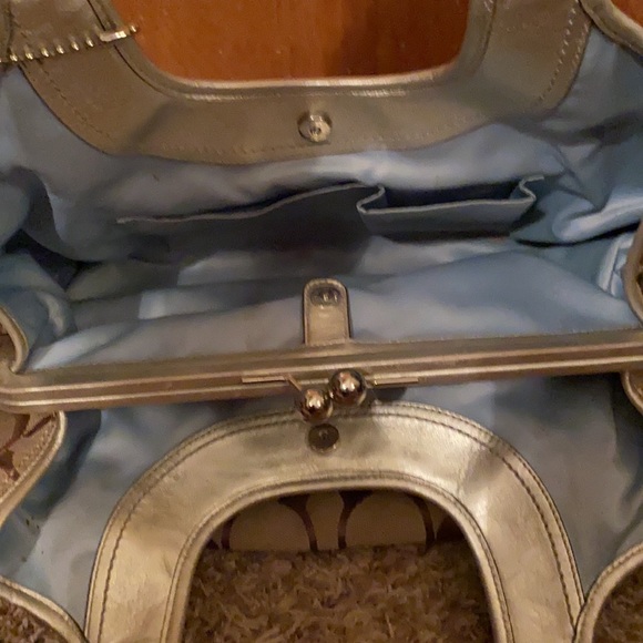 Coach purse - Picture 8 of 12